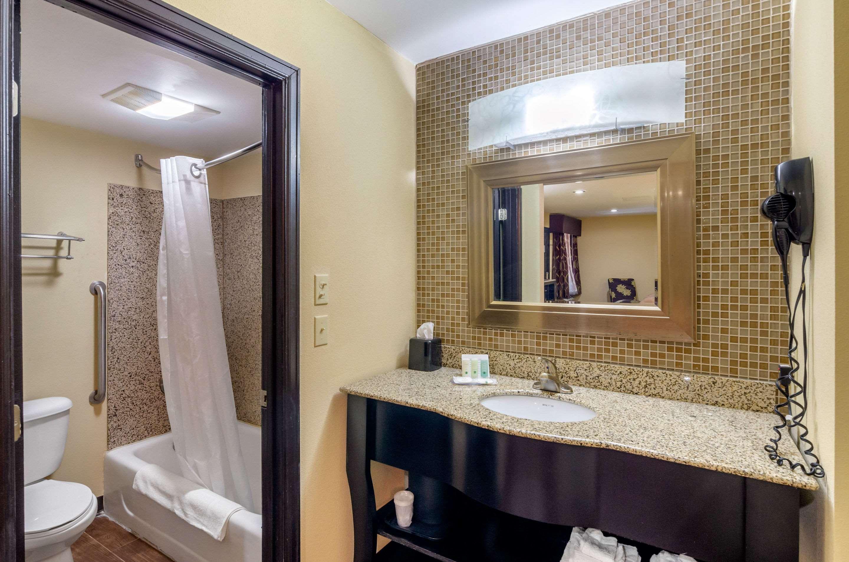 Quality Inn Covington Kültér fotó